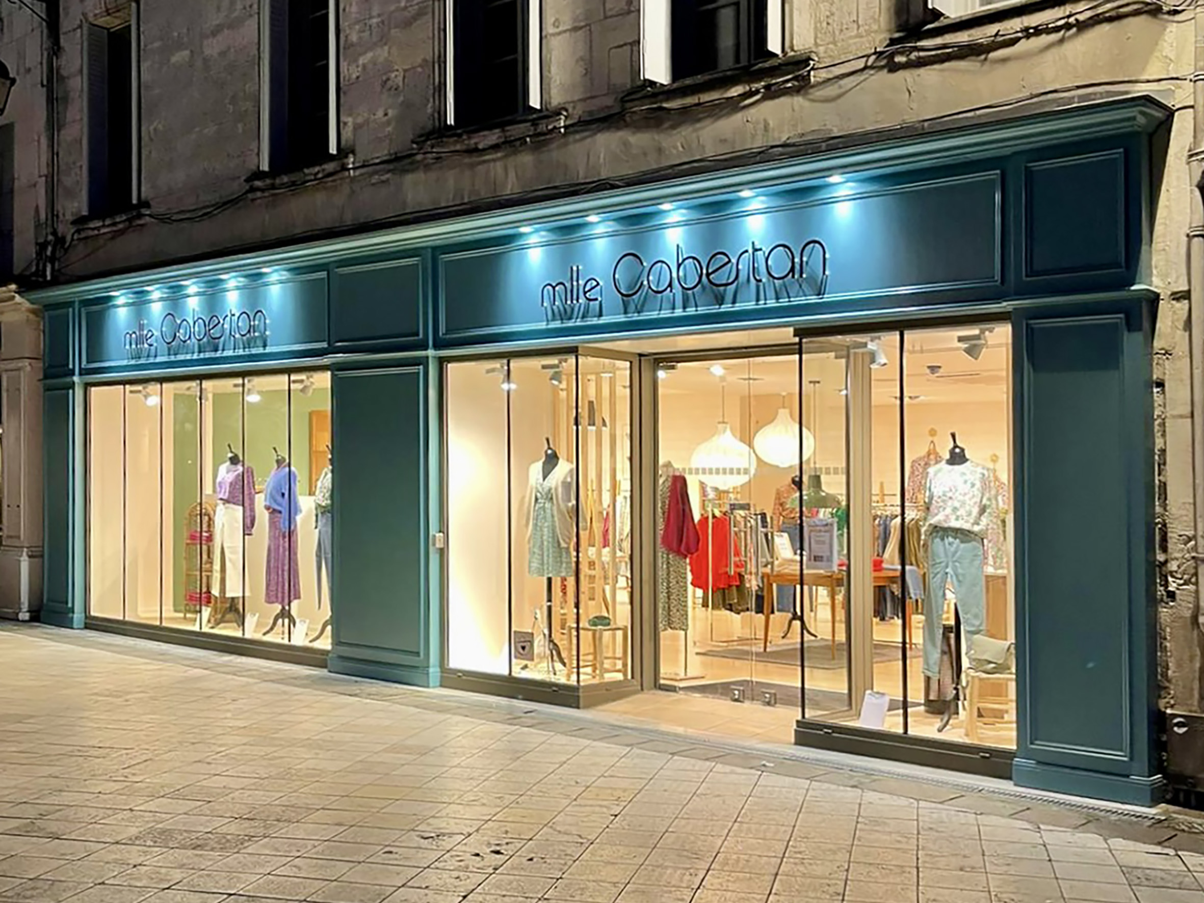 Aménagement de boutiques Mlle Cabestan