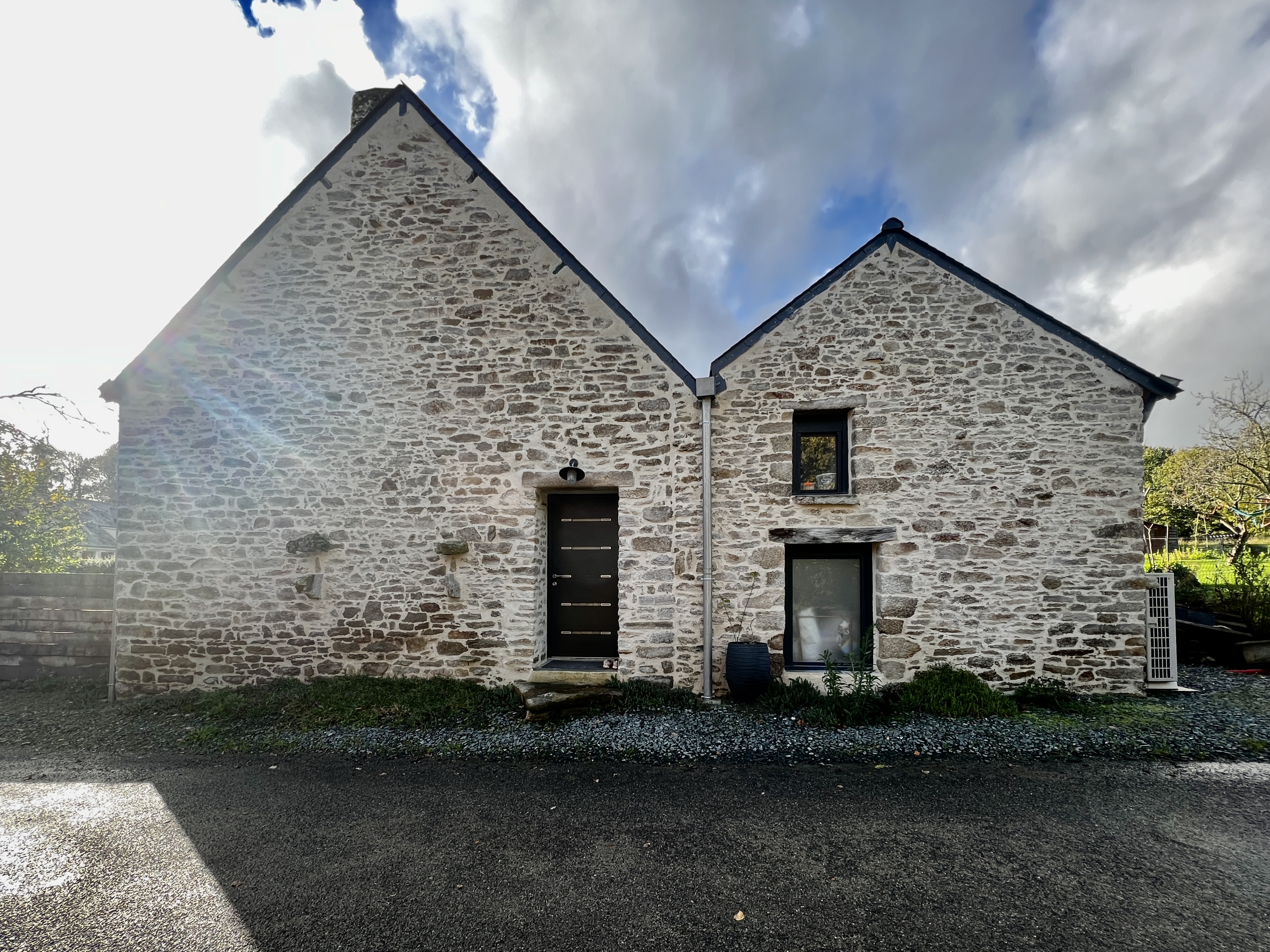 Transformation d'une bâtiment agricole en habitation à Vigneux de Bretagne