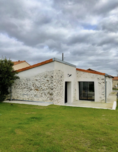 Façades sud et ouest, sur jardin