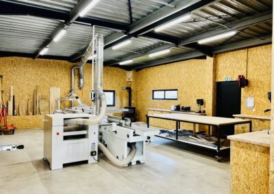 Transformation d'un local d'activité en menuiserie à Bouaye